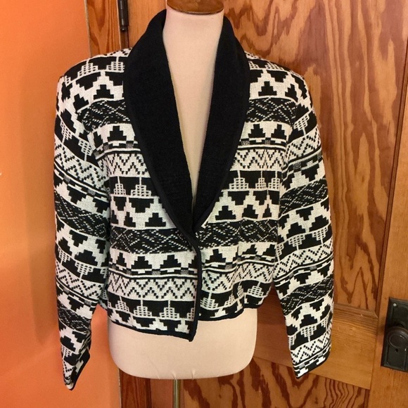 Vtg 90s New Identity southwestern tapestry cropped jacket - Picture 3 of 7